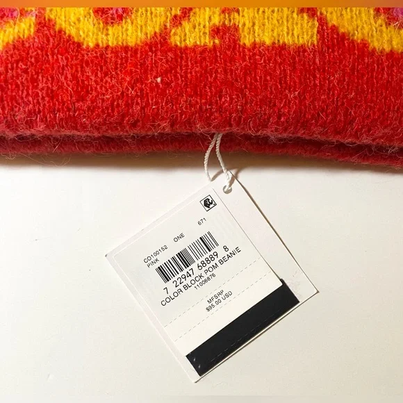 COACH Women's Color blocked Ombre Pom Pom Beanie (R$95) HAT ONLY - Picture 4 of 6